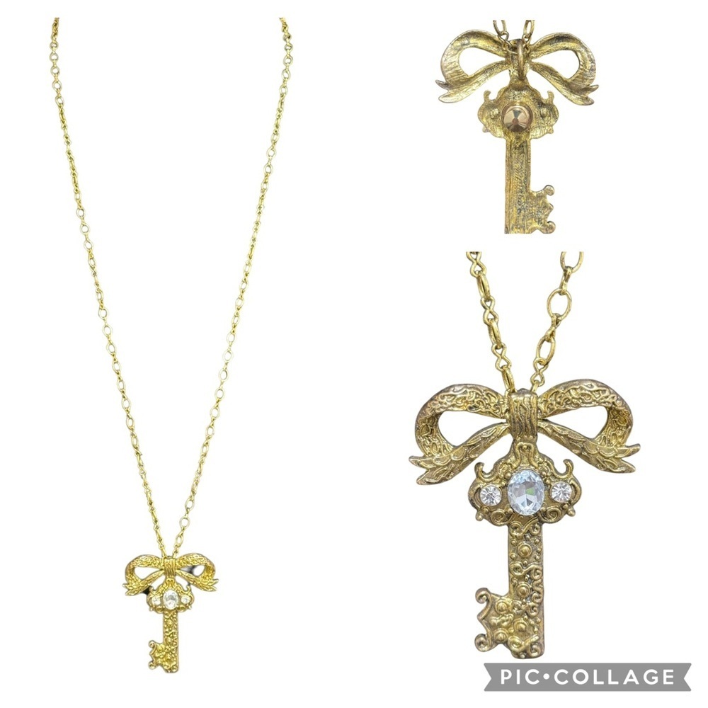 Vintage-Style Brass Tone Key Pendant Brooch Necklace Rhinestone Bow